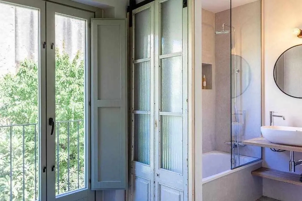 Apartment Velo Vern 3 Luxury Penthouse W Views Of City Wall Girona