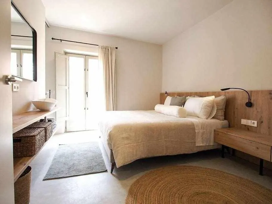 Velo Vern 3 Luxury Penthouse W Views Of City Wall Girona Apartment